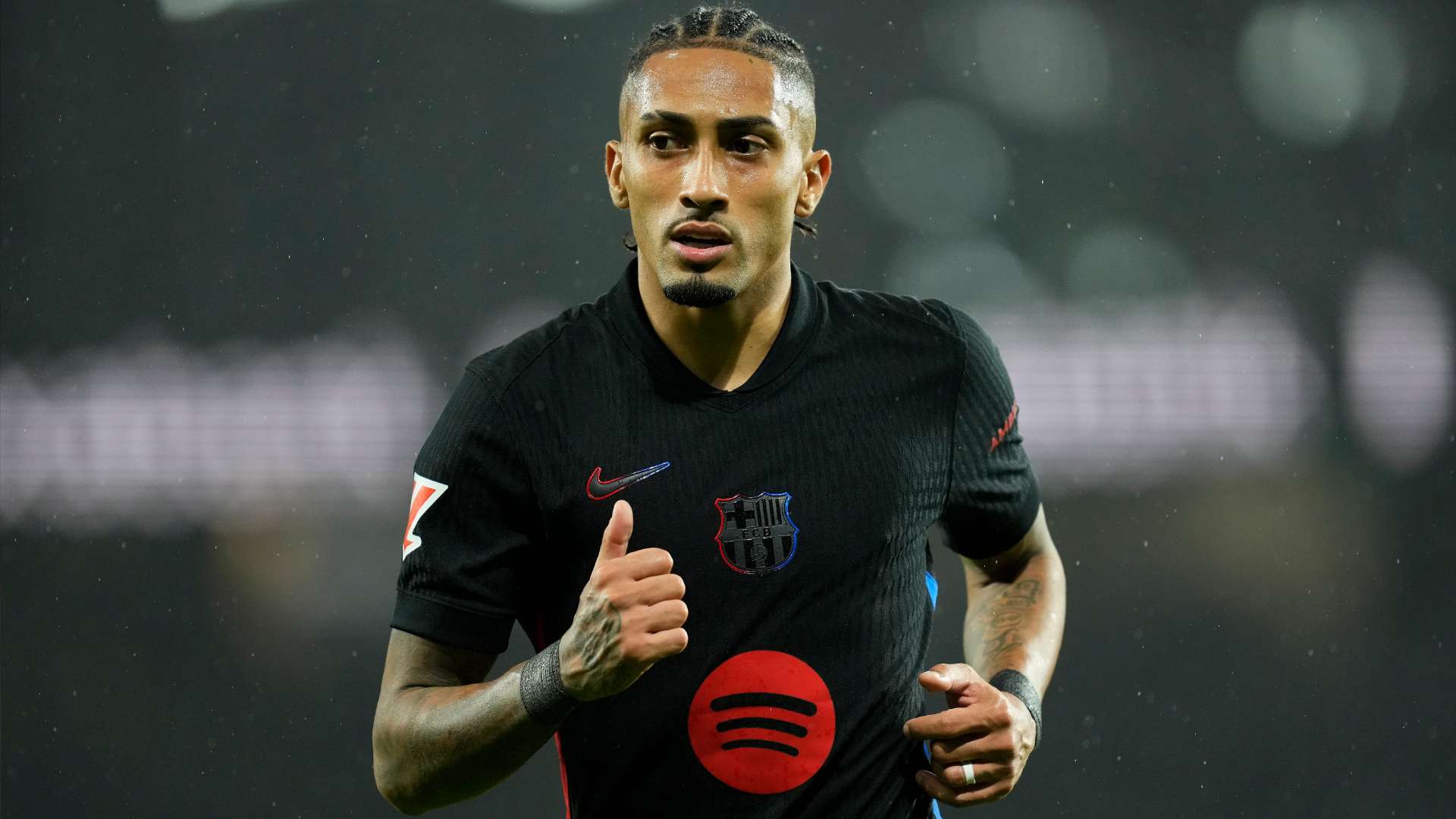 充满潜力的 充满潜力的